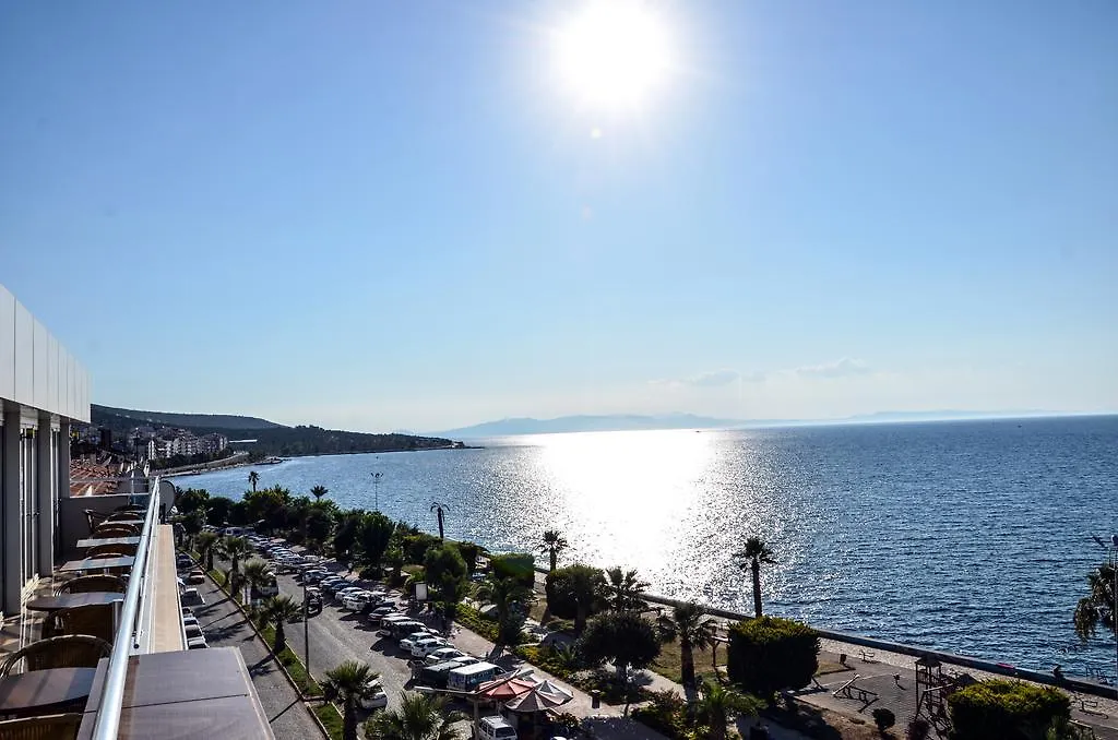 ***  Perla Hotel Дикили Турция