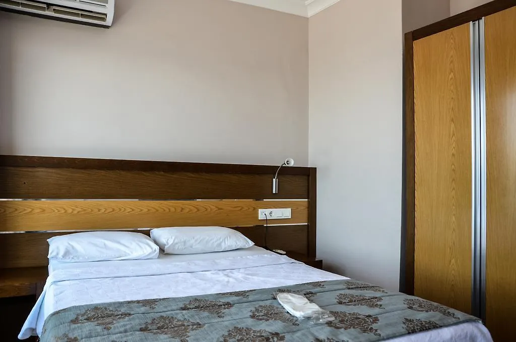 Perla Hotel Dikili 3*,