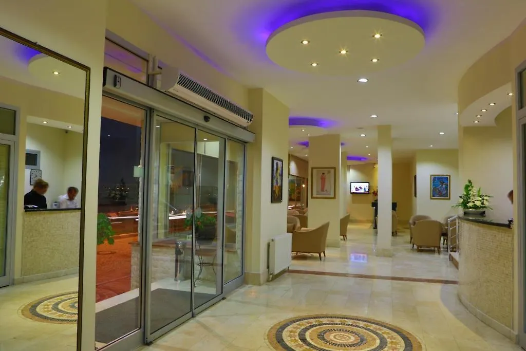 Perla Hotel Dikili Türkei
